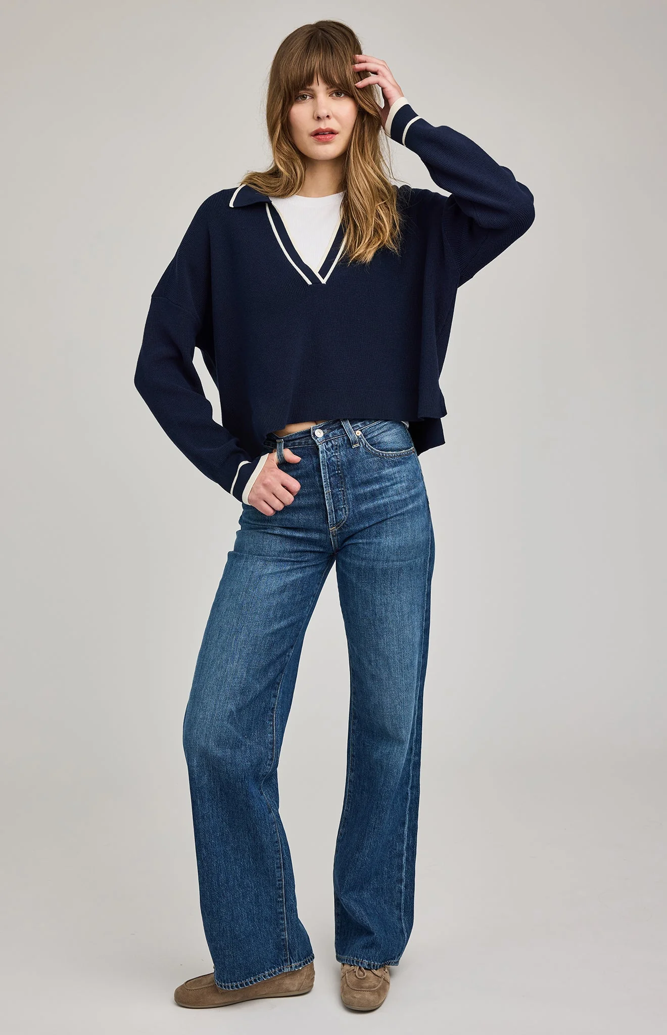 Tristan V-Neck Sweater - Image 4